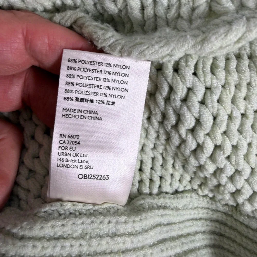 We‎ The Free Sea Bright Pale Green Chunky Knit V-Neck Cropped Sweater XS